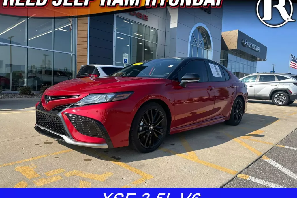 2024 Toyota Camry XSE V6 photo 1