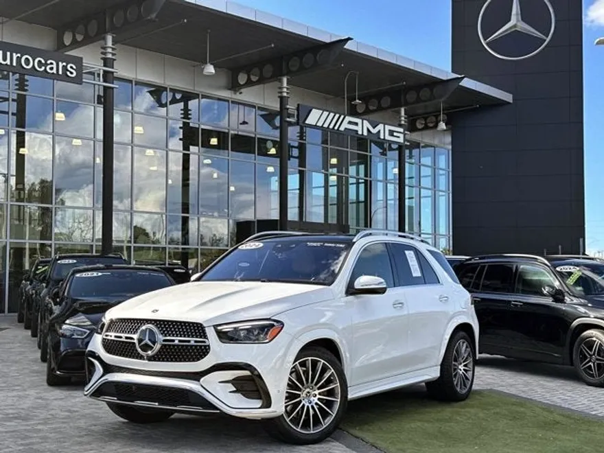 2024 Mercedes Benz GLE 450e photo 1