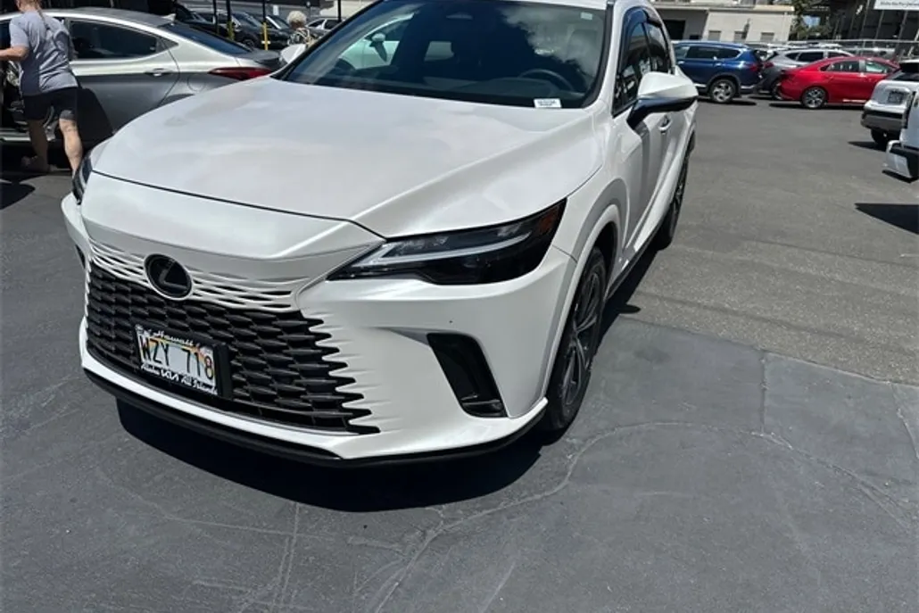 2024 Lexus RX 350h Premium photo 1