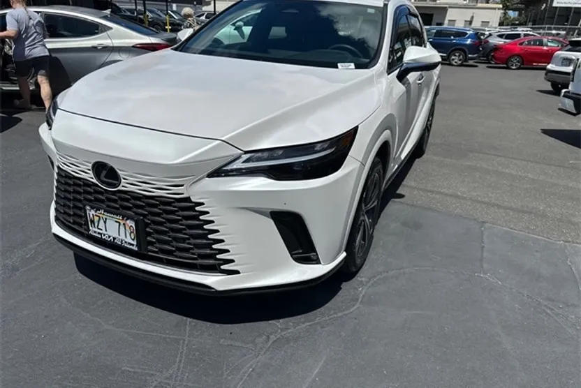 2024 Lexus RX 350h Premium photo 1