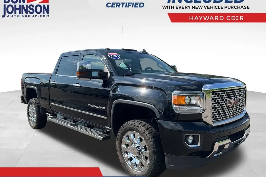 2017 Gmc Sierra 2500 HD Denali photo 1