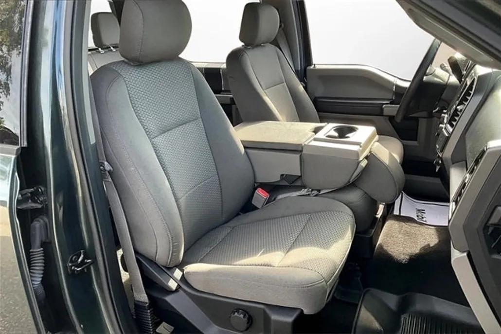 2018 Ford F-150 XLT photo 1