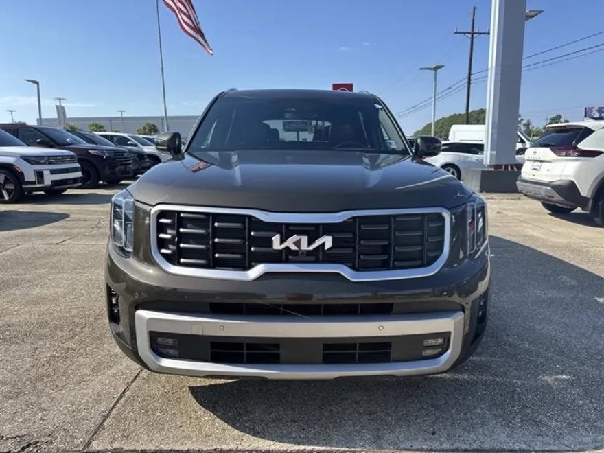 2024 Kia Telluride SX photo 1