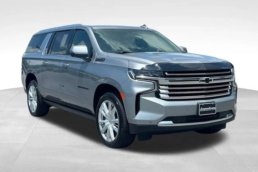 2024 Chevrolet Suburban High Country photo 1