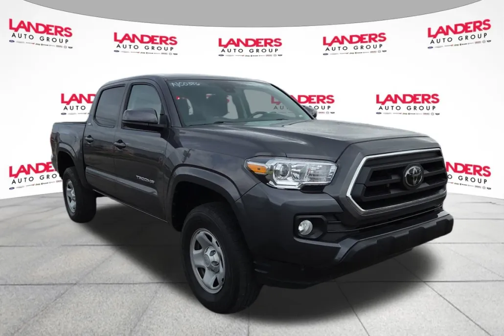2023 Toyota Tacoma SR5 photo 1