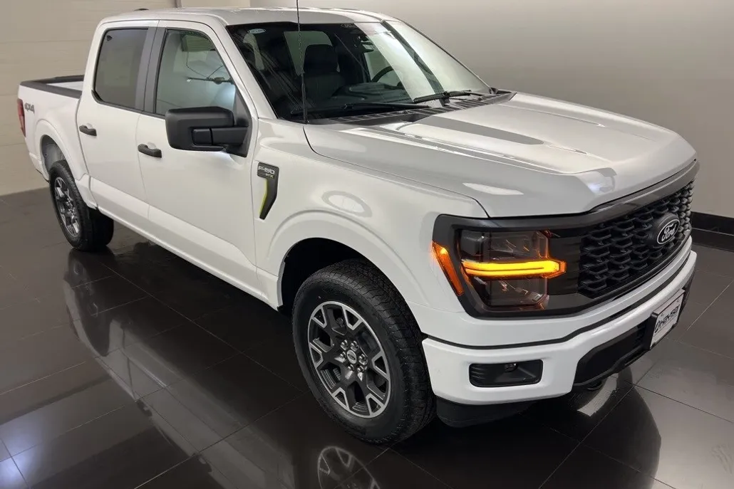 2025 Ford F-150 STX photo 1