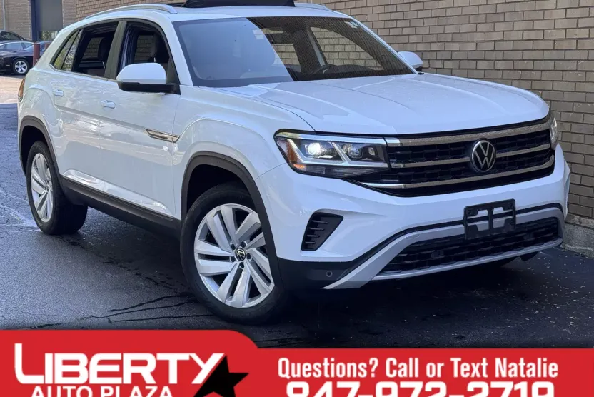 2022 Volkswagen Atlas Cross Sport V6 SE Technology photo 1