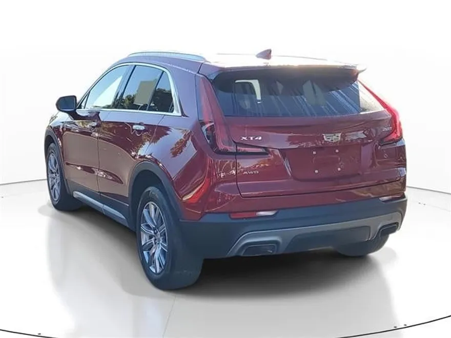 2019 Cadillac XT4 Premium Luxury photo 1