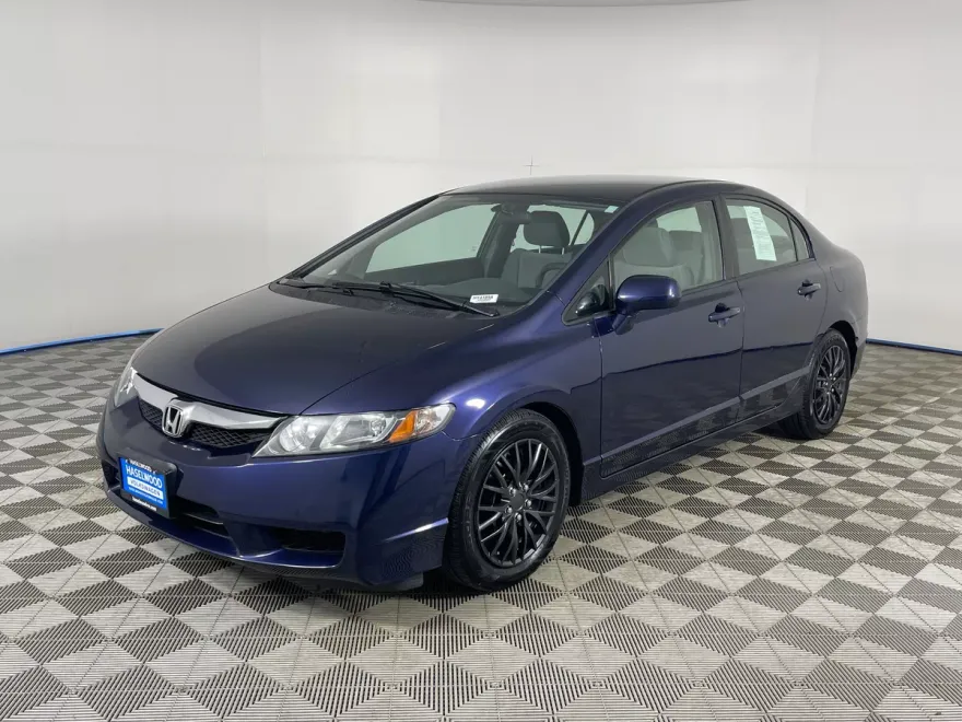 2011 Honda Civic LX photo 1