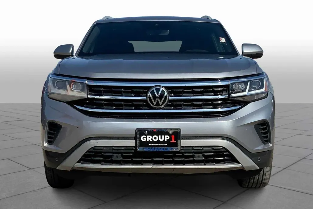 2022 Volkswagen Atlas Cross Sport SEL photo 1