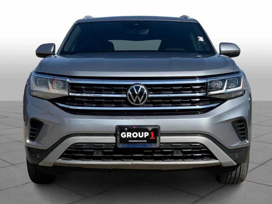 2022 Volkswagen Atlas Cross Sport SEL photo 1