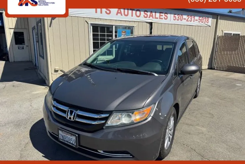 2016 Honda Odyssey EX-L photo 1