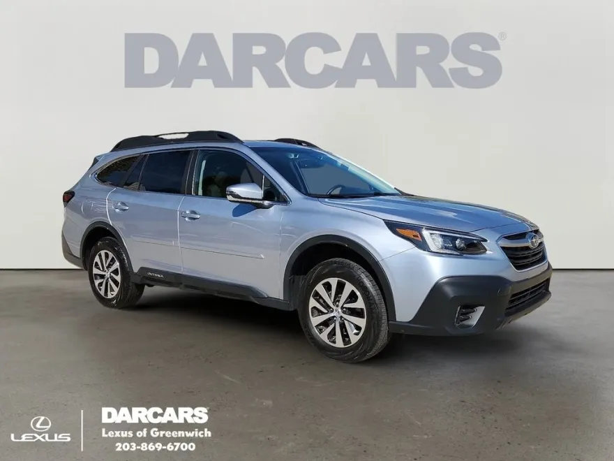 2022 Subaru Outback Premium photo 1