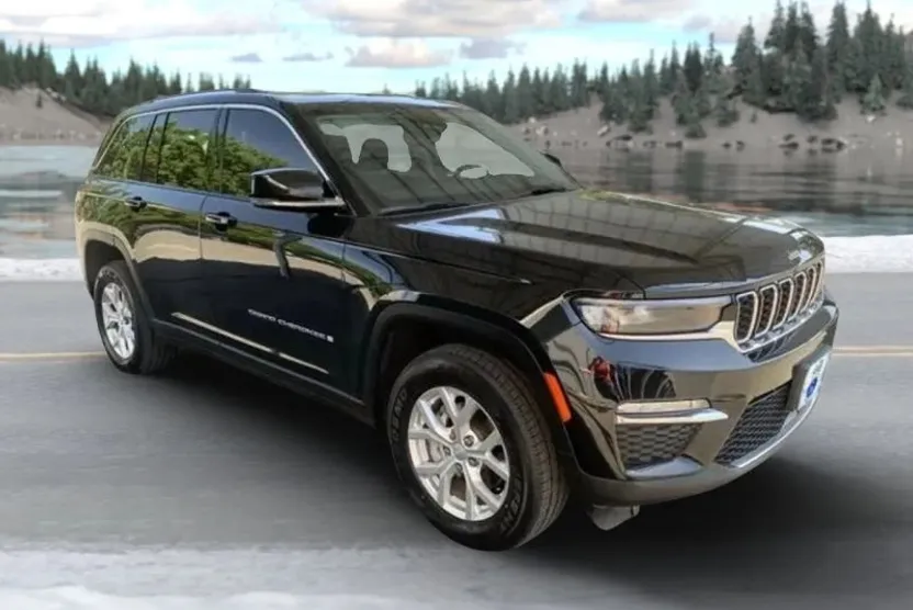 2023 Jeep Grand Cherokee Limited photo 1