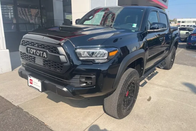 2022 Toyota Tacoma TRD Pro photo 1