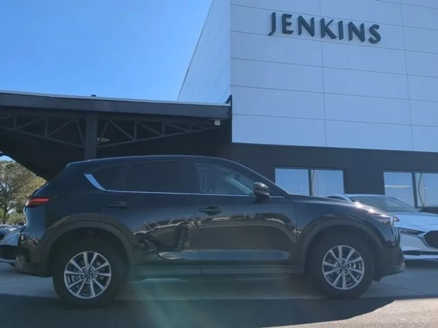 2023 Mazda CX-5 2.5 S Preferred photo 1