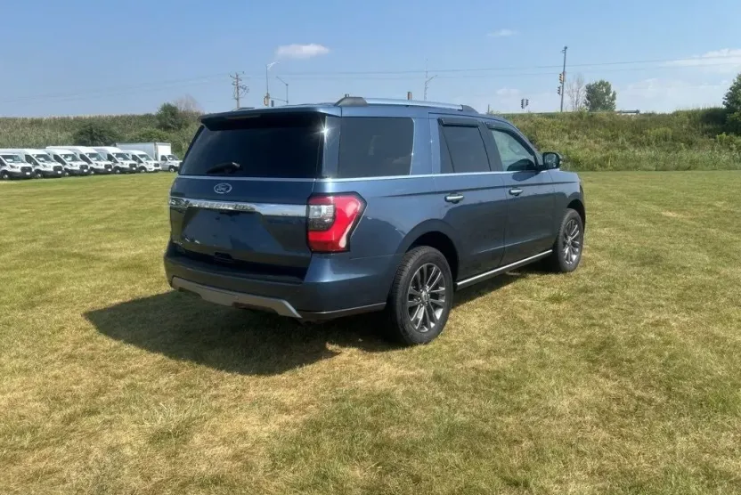 2020 Ford Expedition Limited photo 1