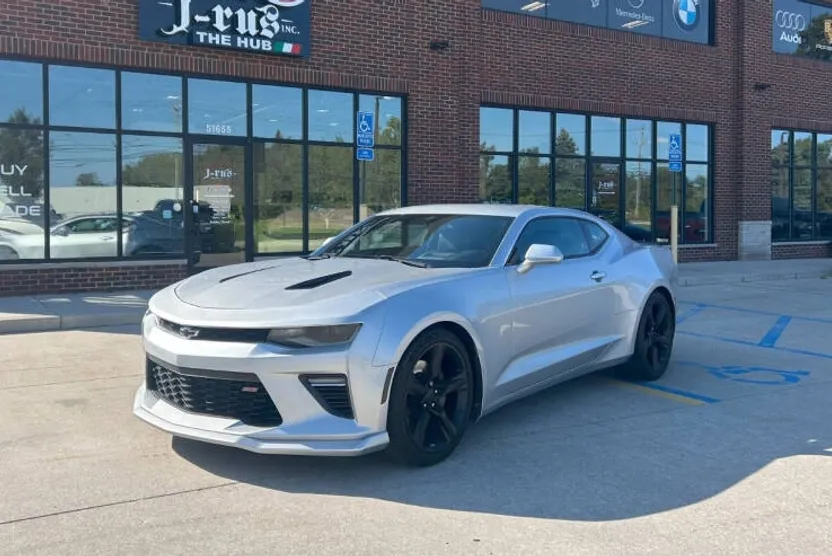 2018 Chevrolet Camaro Coupe 2SS photo 1