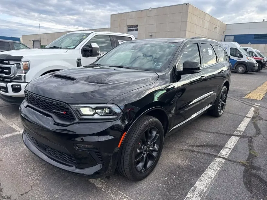 2023 Dodge Durango GT Plus photo 1