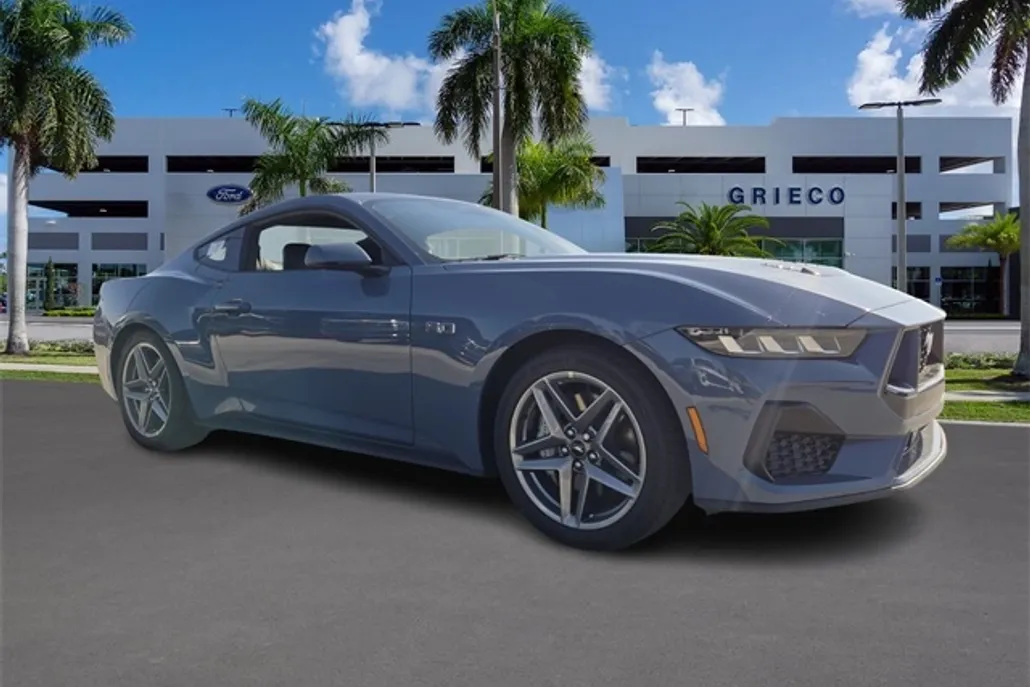 2025 Ford Mustang GT Premium photo 1