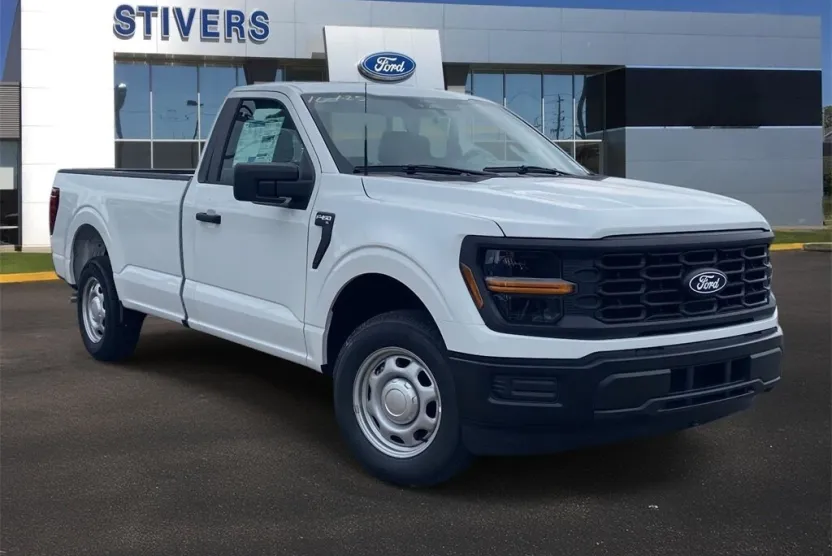 2025 Ford F-150 XL photo 1