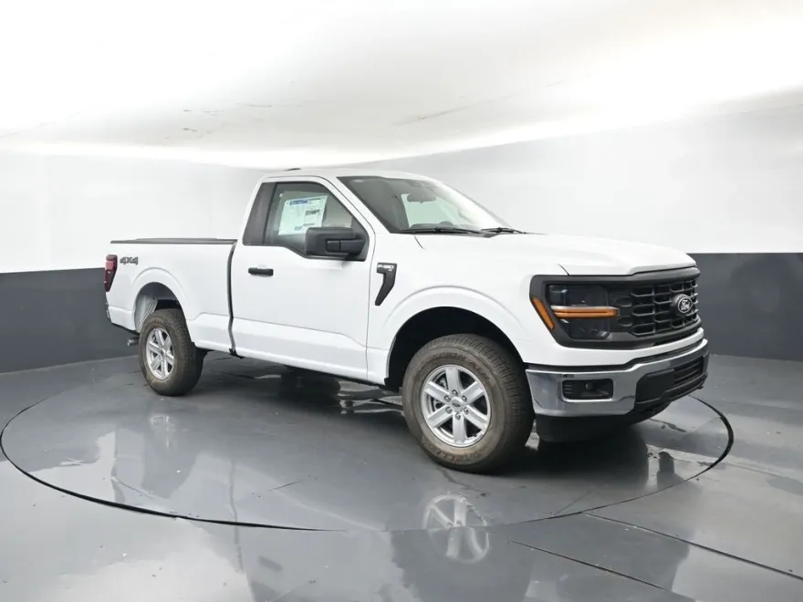 2025 Ford F-150 XL photo 1