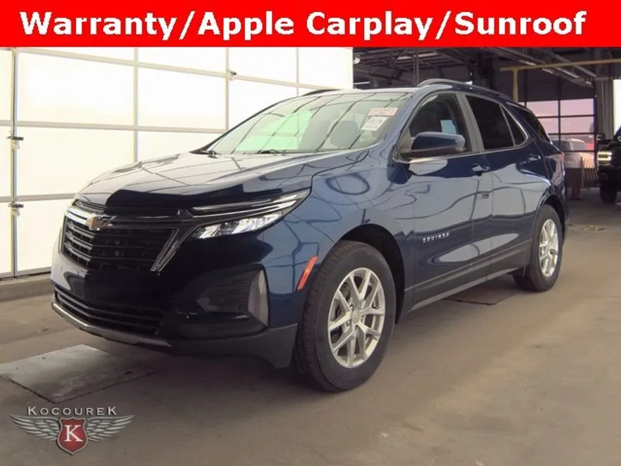 2022 Chevrolet Equinox LT photo 1