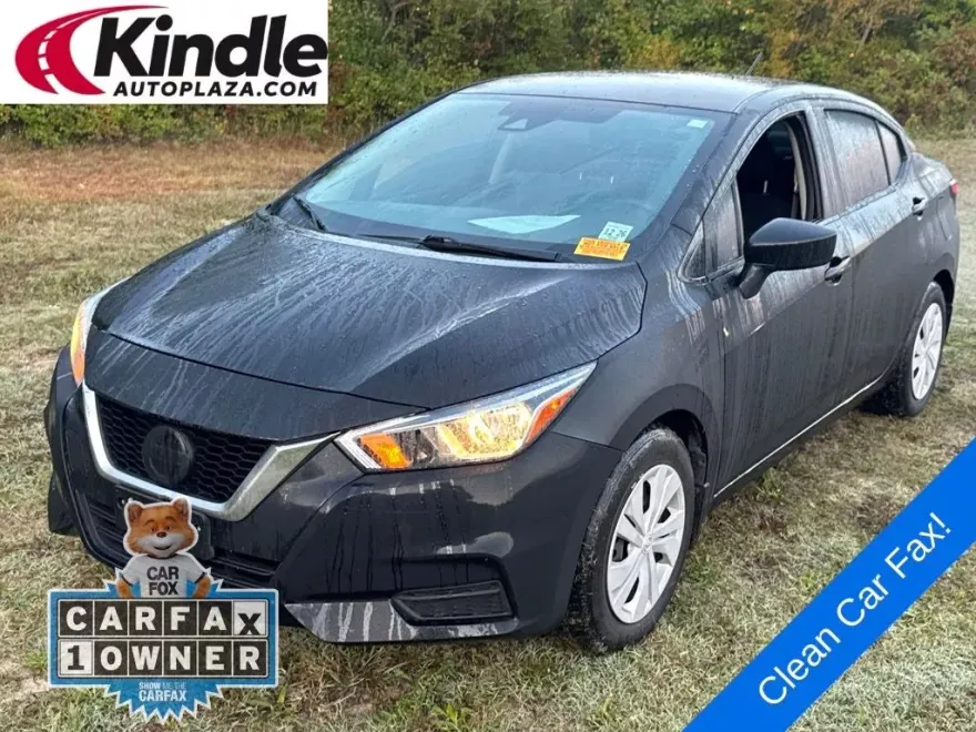 2021 Nissan Versa 1.6 S photo 1