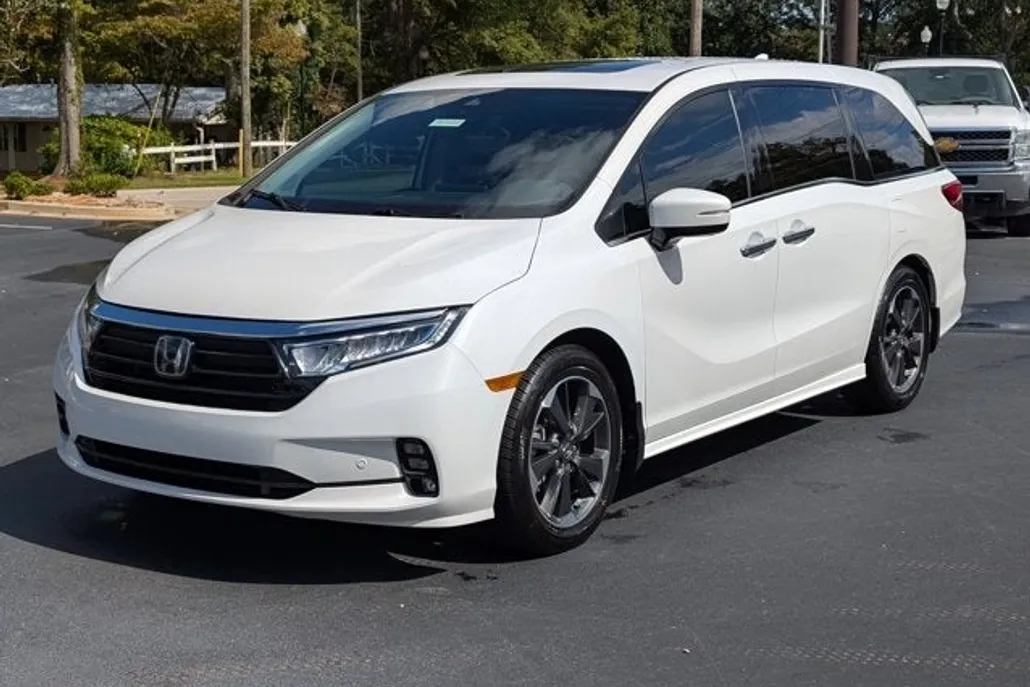 2023 Honda Odyssey Elite photo 1