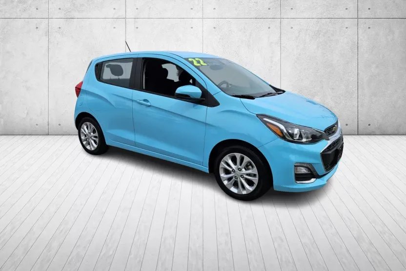2022 Chevrolet Spark 1LT photo 1