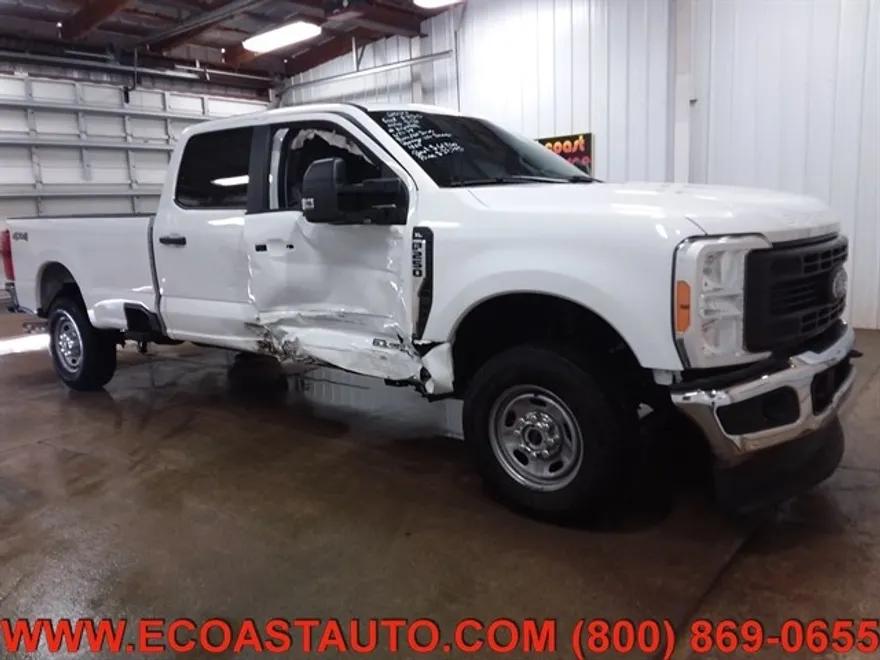 2023 Ford F-250 XL photo 1
