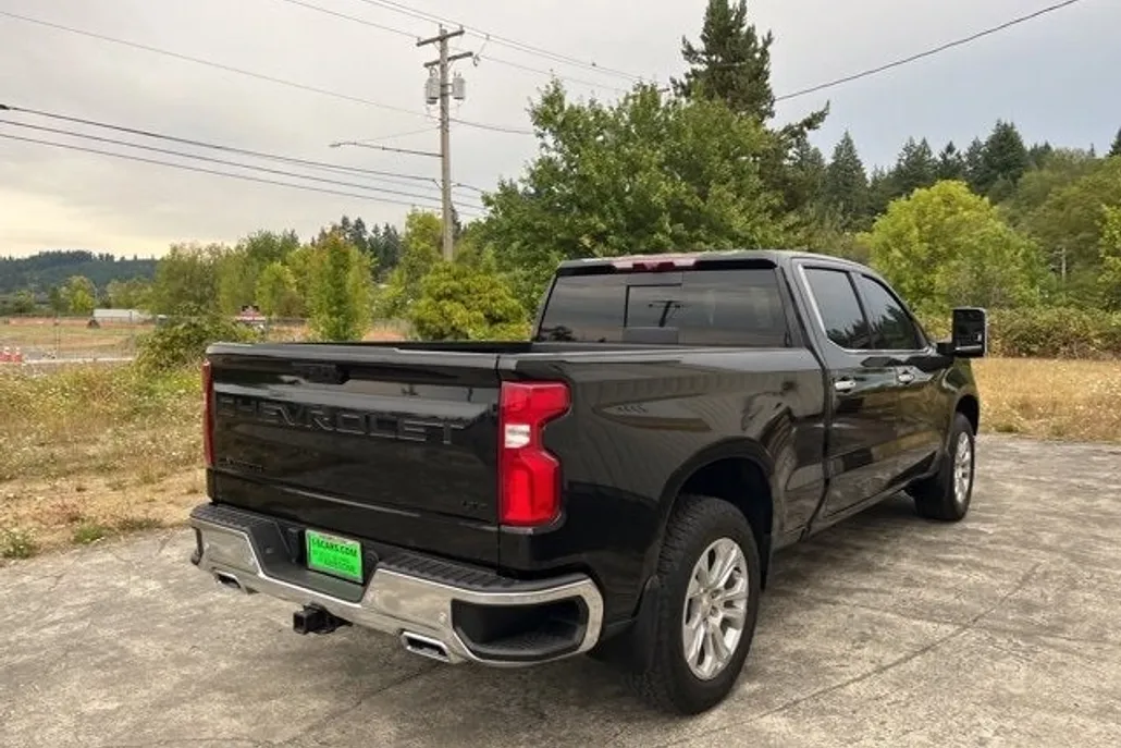 2024 Chevrolet Silverado 1500 LTZ photo 1