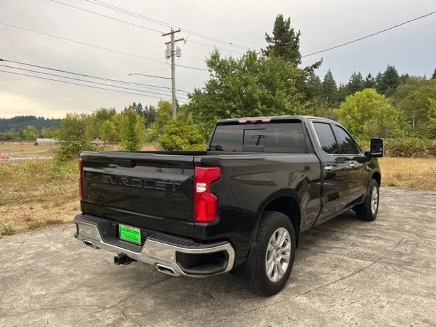 2024 Chevrolet Silverado 1500 LTZ photo 1