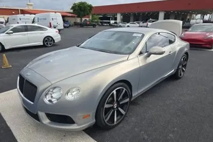2013 Bentley Continental GT photo 1
