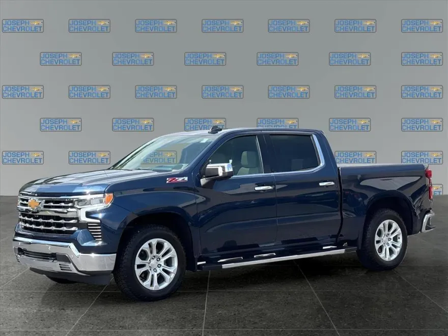 2022 Chevrolet Silverado 1500 LTZ photo 1