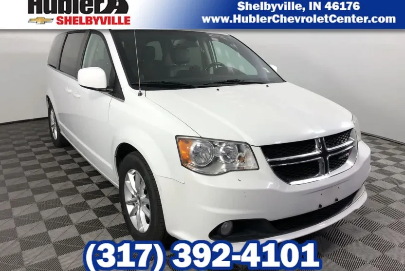 2019 Dodge Grand Caravan SXT photo 1