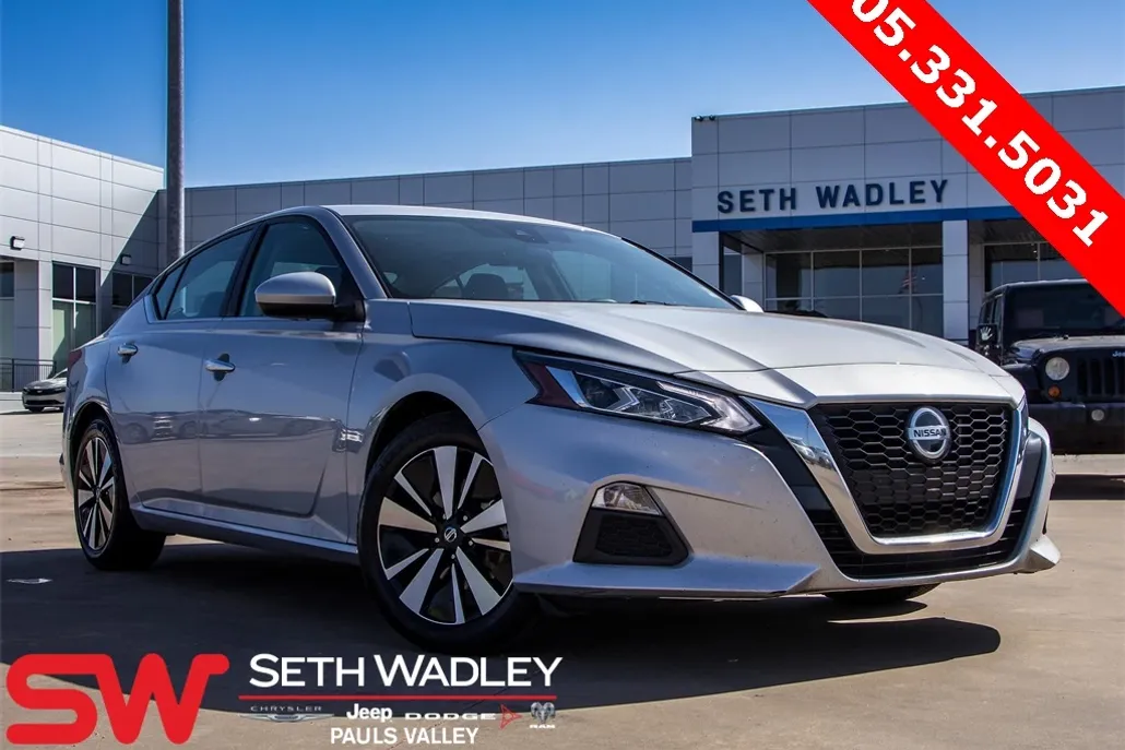 2022 Nissan Altima 2.5 SV photo 1
