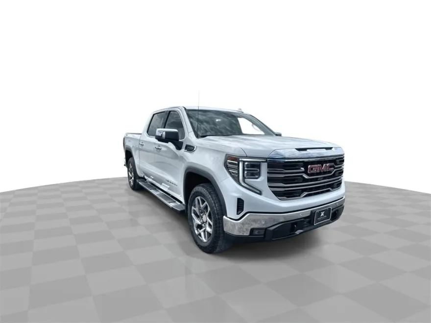 2026 Gmc Sierra SLT photo 1