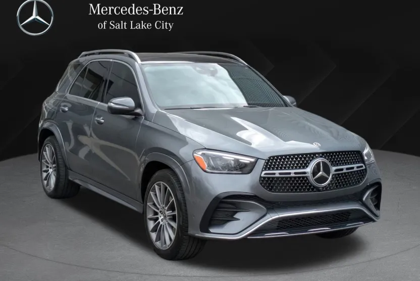 2024 Mercedes Benz GLE 4MATIC photo 1
