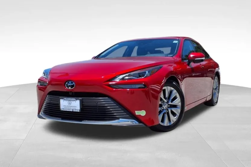 2023 Toyota Mirai XLE photo 1