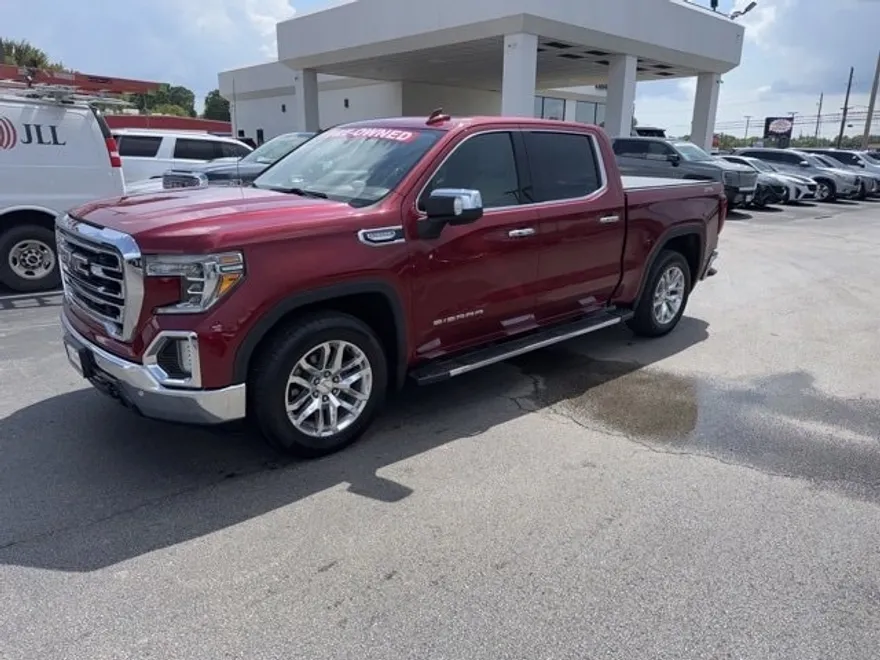 2019 Gmc Sierra 1500 SLT photo 1