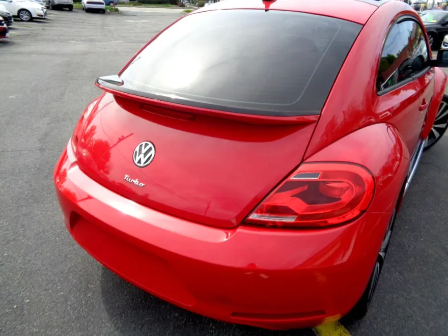 2012 Volkswagen Beetle Turbo photo 20