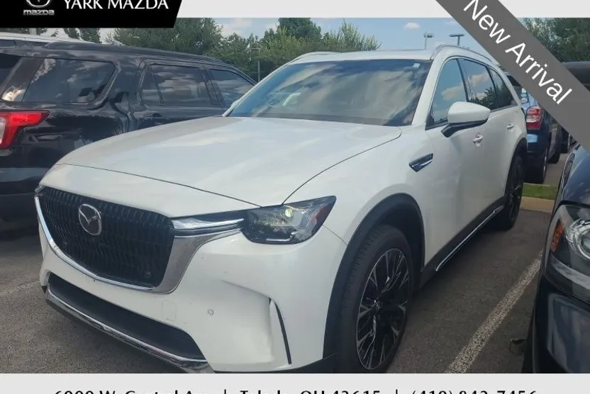 2024 Mazda CX-90 Premium Plus photo 1