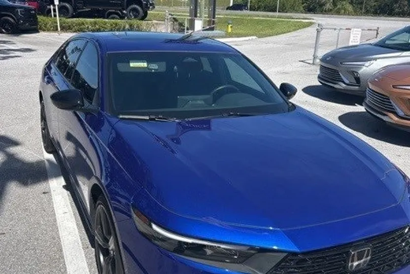 2025 Honda Accord Hybrid Sport-L photo 1