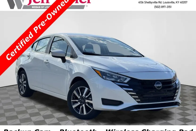 2025 Nissan Versa SV photo 1