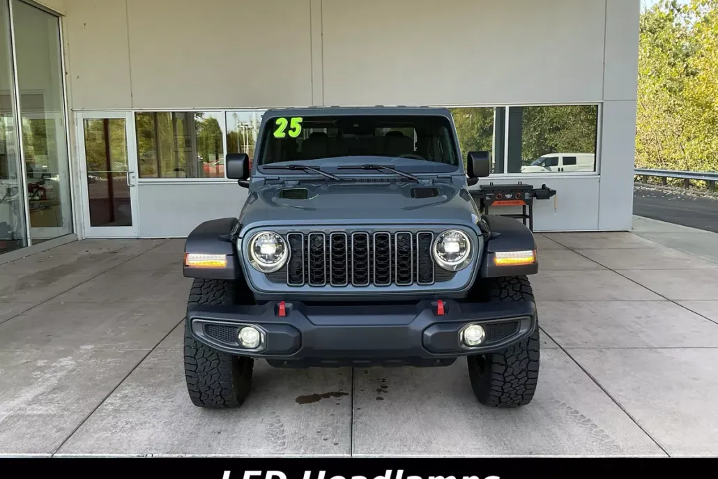 2025 Jeep Gladiator Rubicon photo 1