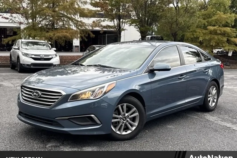 2016 Hyundai Sonata SE photo 1