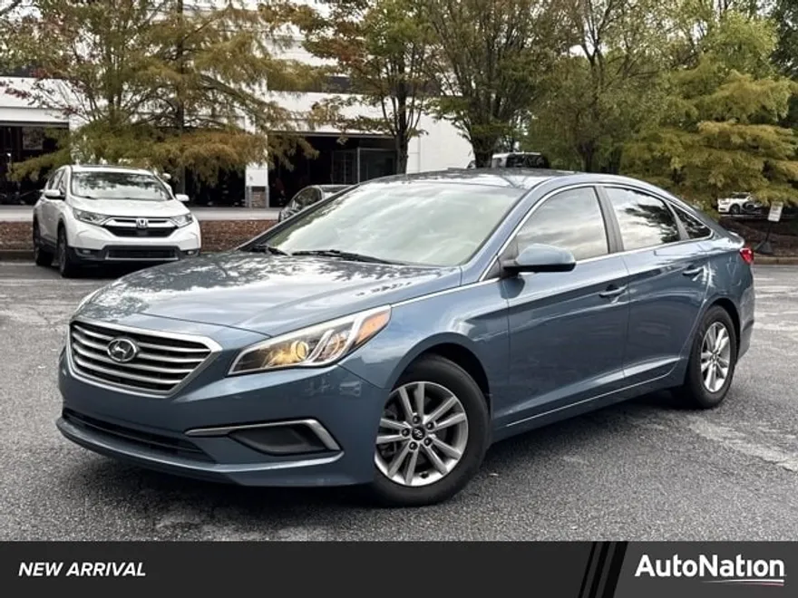 2016 Hyundai Sonata SE photo 1