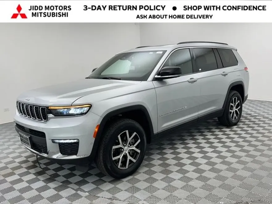 2024 Jeep Grand Cherokee Limited photo 1