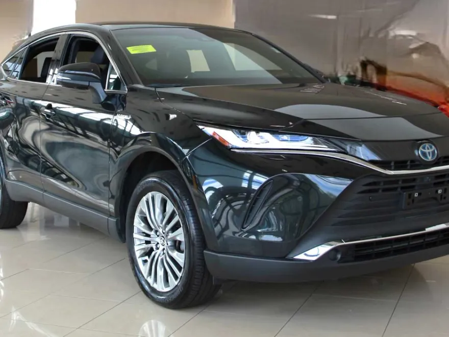 2021 Toyota Venza Limited photo 1